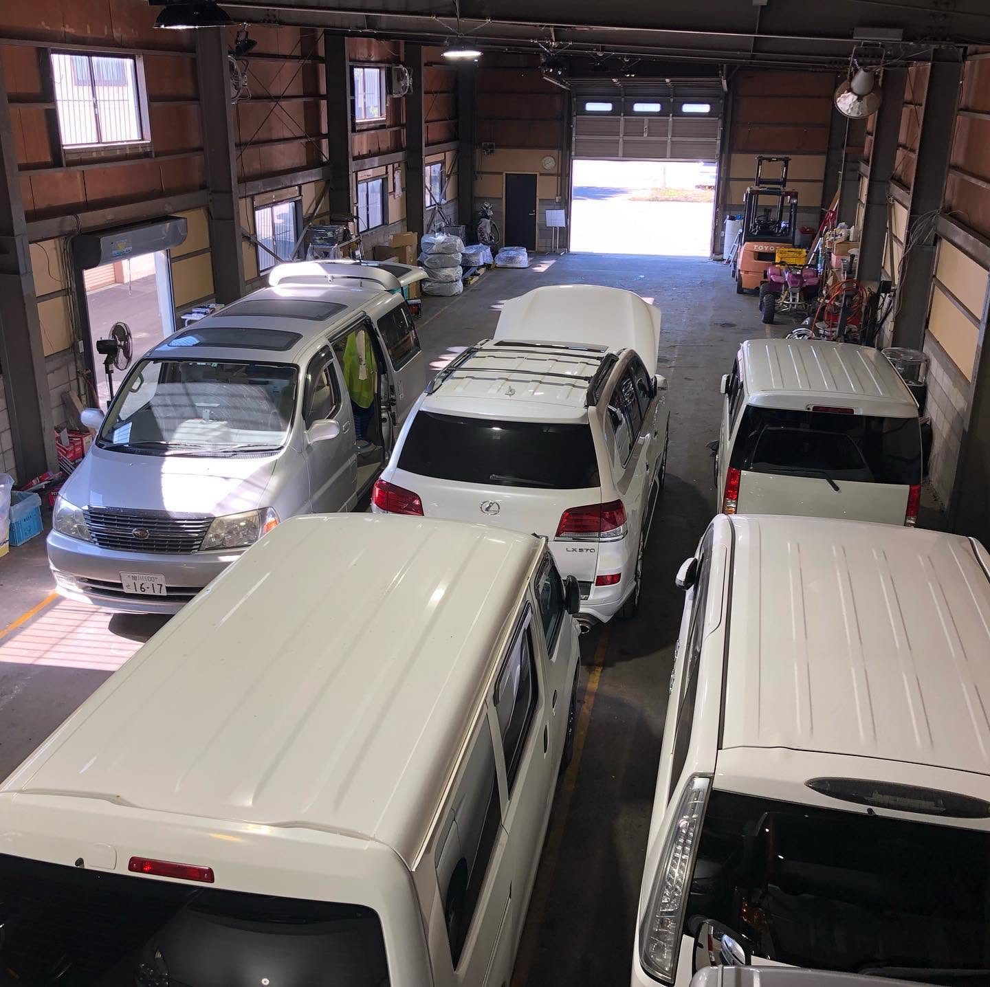 ハイエース 社用車(複数台一括施工) 水素ガスエンジンカーボンクリーニング 施工中(出張施工)|有限会社ケースタイル 旭川