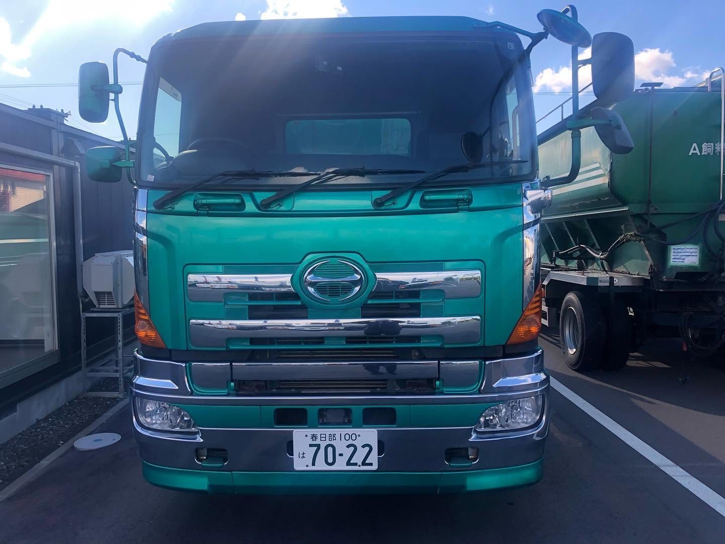 日野 プロフィア（大型・運送会社） 水素ガスエンジンカーボンクリーニング 施工中（出張施工）｜有限会社ケースタイル 旭川