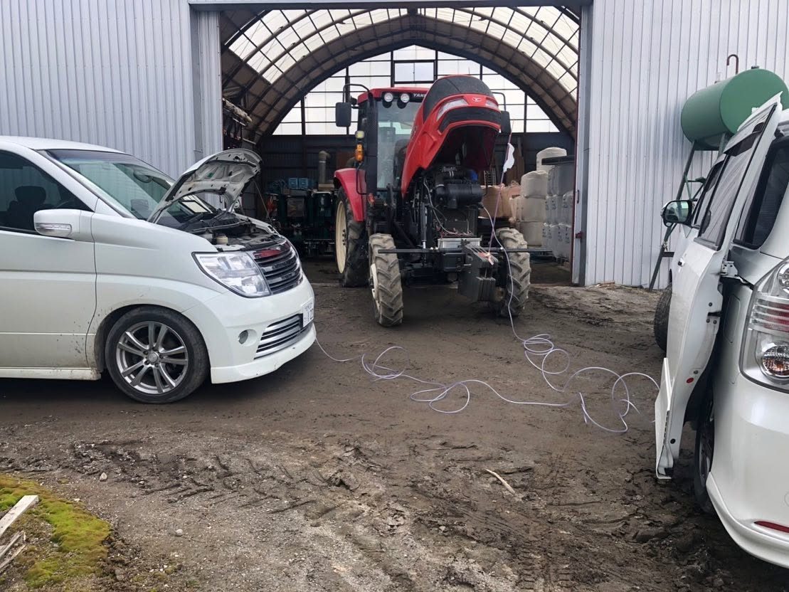 日産 エルグランド（E51） 水素ガスエンジンカーボンクリーニング 施工中（出張施工）｜有限会社ケースタイル 旭川